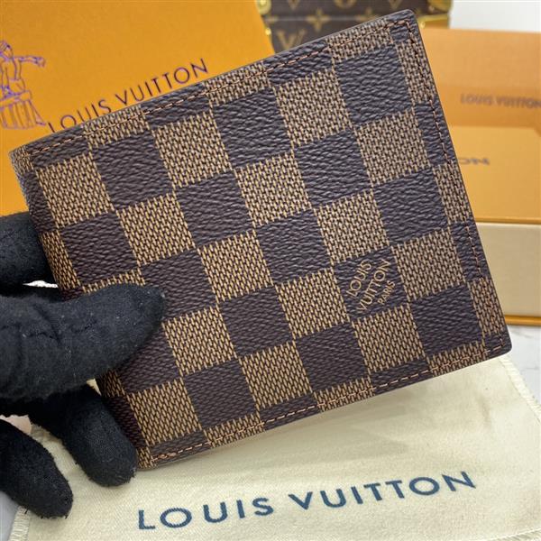 2026122105435935 600